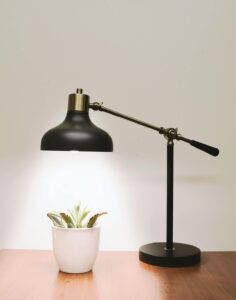 Energiezuinige verlichting: LED-spots in plafond